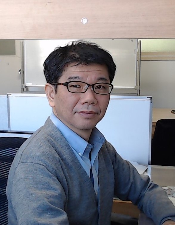 センター長 前田享史(九州大学大学院芸術工学研究院教授)